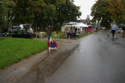 Men regnen ''skubber'' folk i tørvejr!